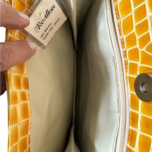 Revillon Bianco Pearlized patent leather yellow faux croc tote.  Made in Italy. - Picture 4 of 7